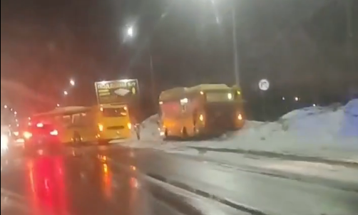 Четыре «Яавтобуса» попали в ДТП на Юго-Западной окружной дороге