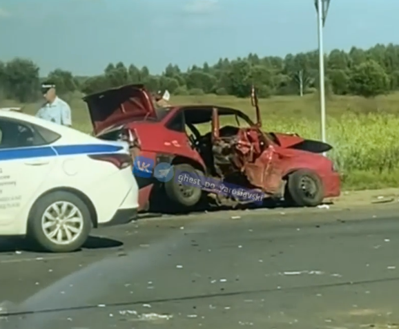 В страшной аварии на Любимской дороге пострадали трое детей
