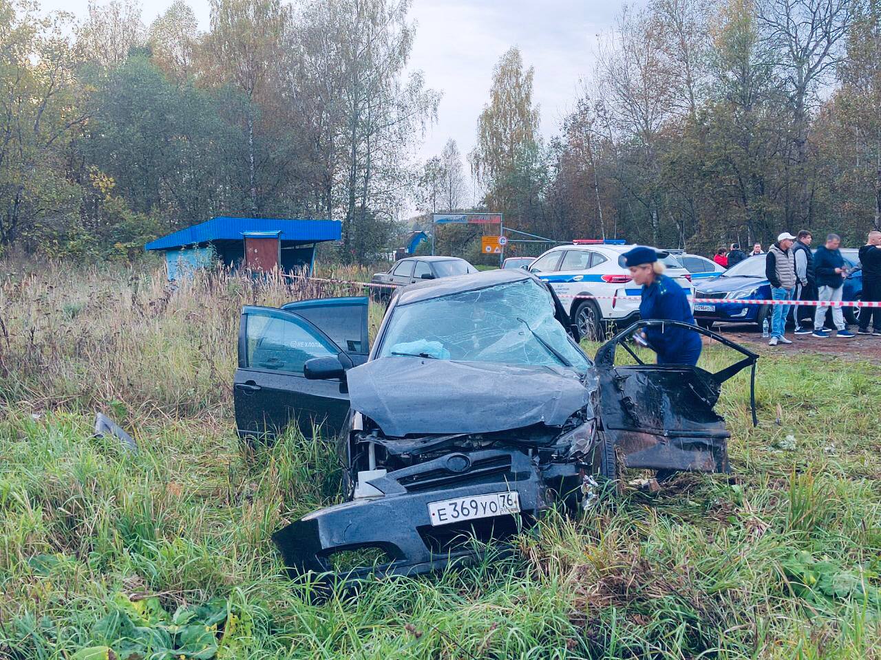 Двое человек погибли и пятеро пострадали в ДТП под Ярославлем