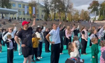 На обновленном стадионе «Спартаковец» в Ярославле прошла первая тренировка