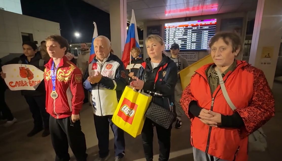 Ярославский боксер Вячеслав Рогозин вернулся домой с золотом чемпионата Европы