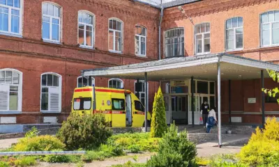 Травмпункт больницы Семашко в Ярославле со скорой помощью у входа